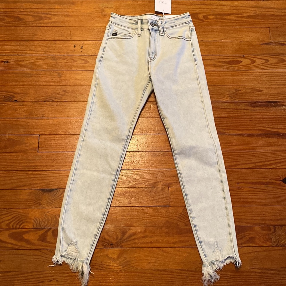 SOLD: KanCan High-Rise Skinny Jeans